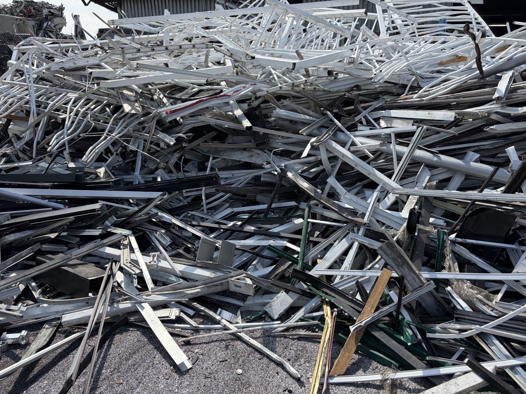 Aluminum and stainless steel scrap